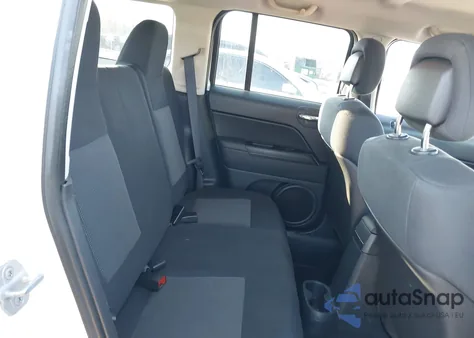 2012 Jeep Patriot Latitude z USA, uszkodzony, nr VIN 1C4NJRFB0CD630615